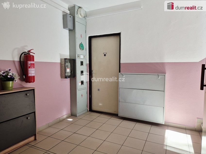 Prodej bytu 2+1 60 m^2 Na Vyhlídce, Kaplice 