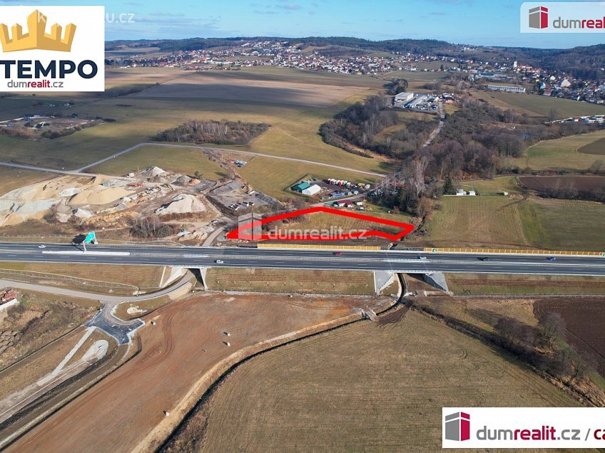 Prodej  stavebního pozemku 6066 m^2 Hůry, Hůry 