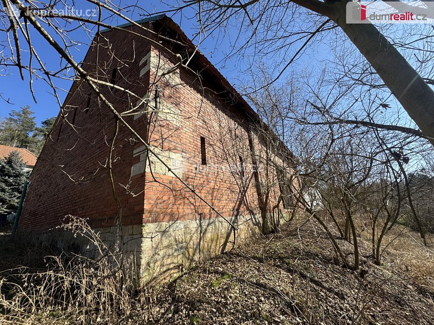 Prodej  rodinného domu 975 m^2 Pnětluky, Pnětluky 