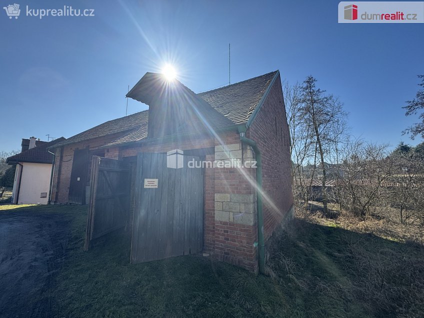 Prodej  rodinného domu 975 m^2 Pnětluky, Pnětluky 
