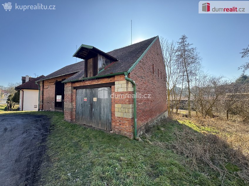 Prodej  rodinného domu 975 m^2 Pnětluky, Pnětluky 