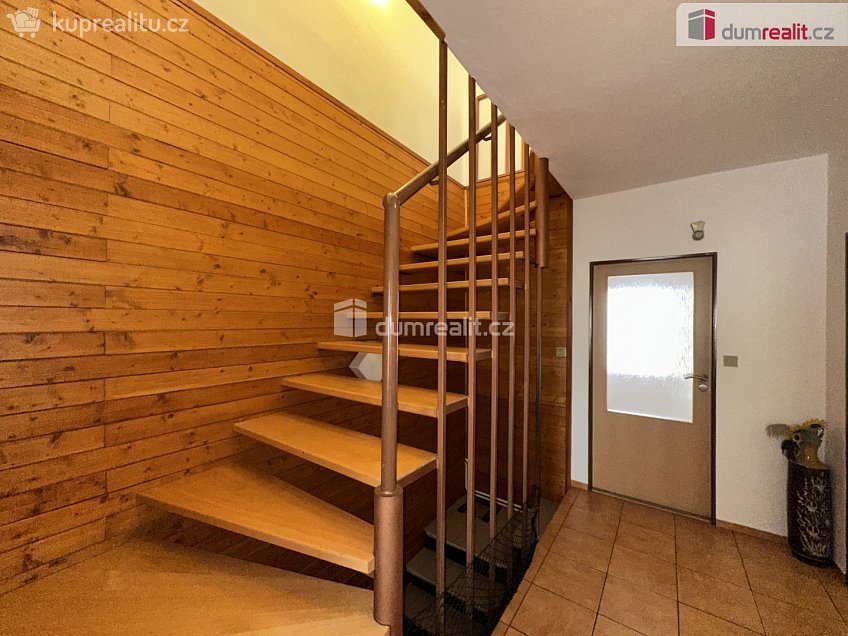 Pronájem bytu 3+1 70 m^2 Na Rynku, Moravská Nová Ves 