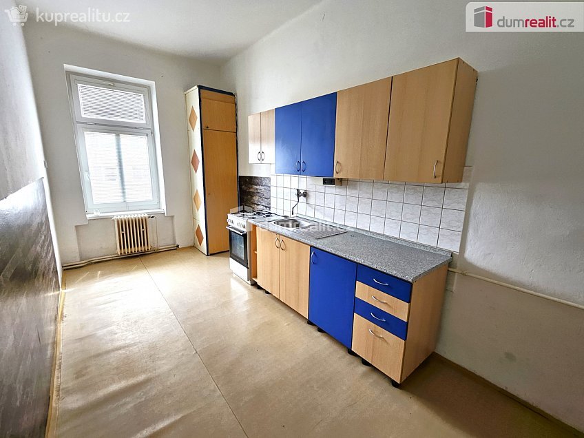 Pronájem bytu 2+1 73 m^2 Dlouhá, Lovosice 