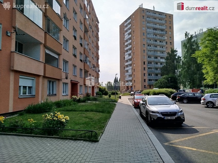 Pronájem bytu 2+1 62 m^2 Dvořákova, Karlovy Vary 