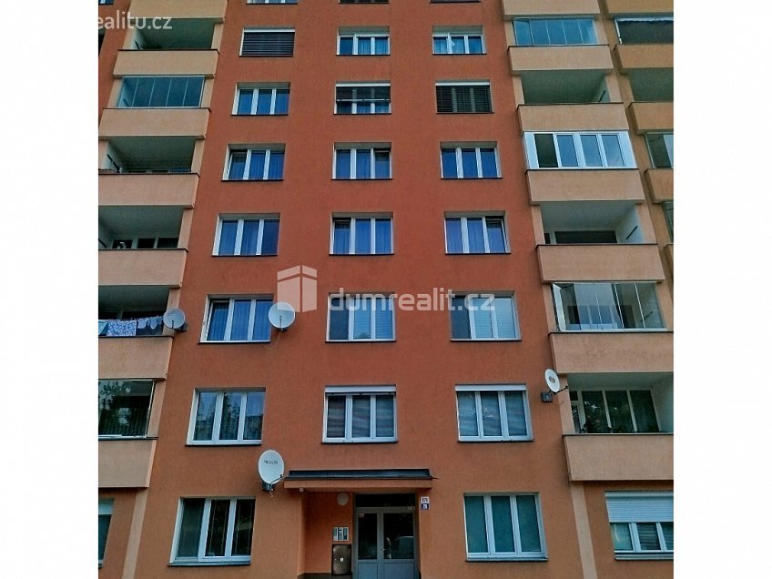 Pronájem bytu 2+1 62 m^2 Dvořákova, Karlovy Vary 