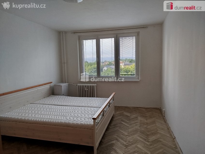 Pronájem bytu 2+1 62 m^2 Dvořákova, Karlovy Vary 