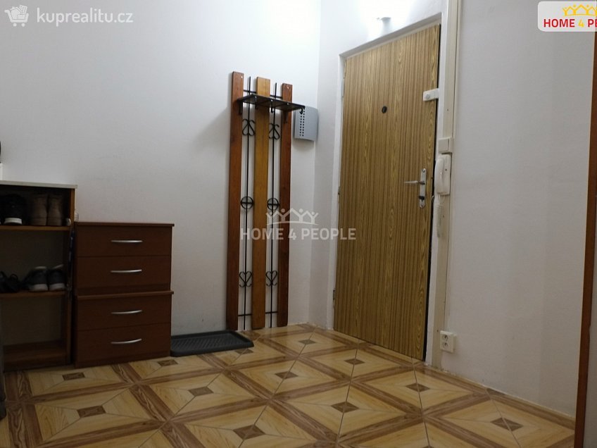 Pronájem bytu 2+kk 48 m^2 Velkopavlovická, Brno 