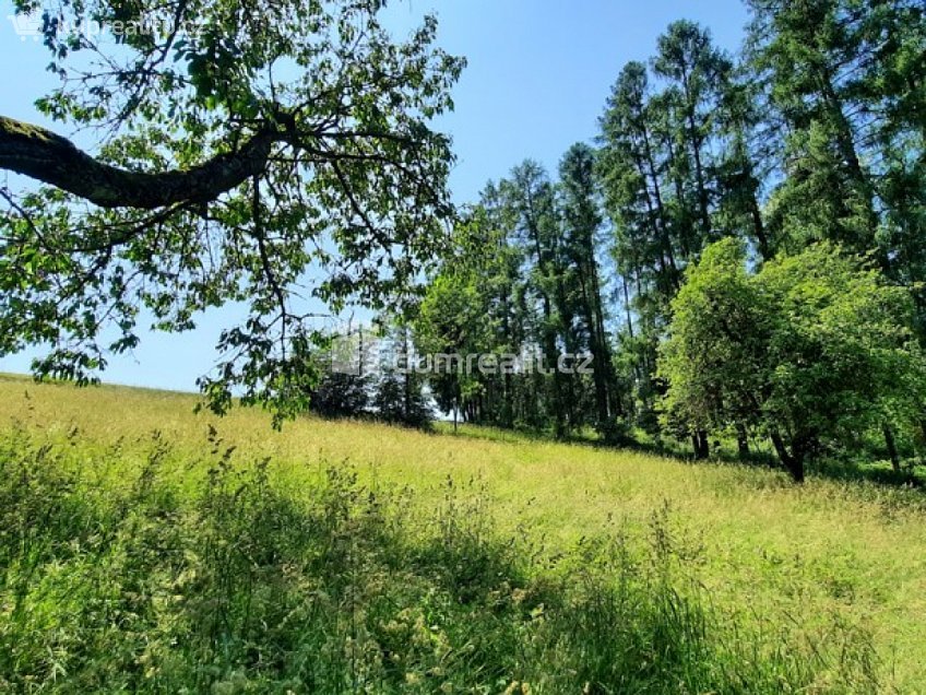 Prodej  rodinného domu 170 m^2 Hrabalka, Rovensko pod Troskami 