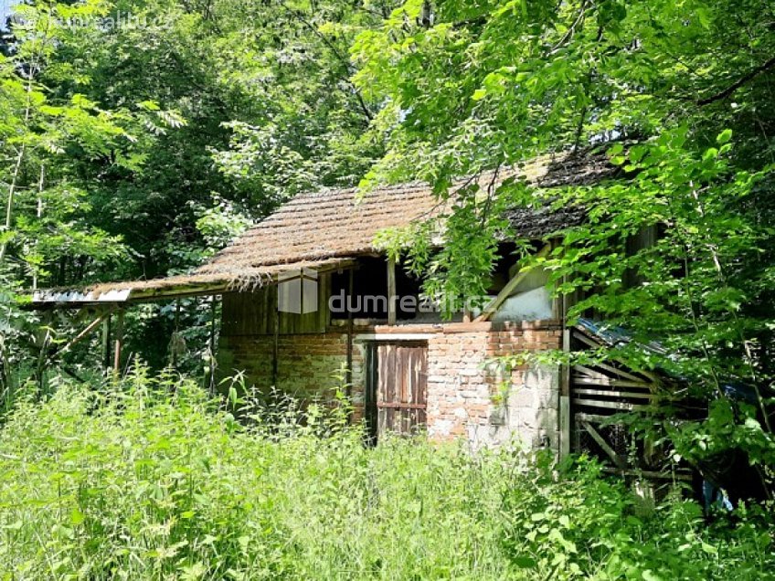 Prodej  rodinného domu 170 m^2 Hrabalka, Rovensko pod Troskami 