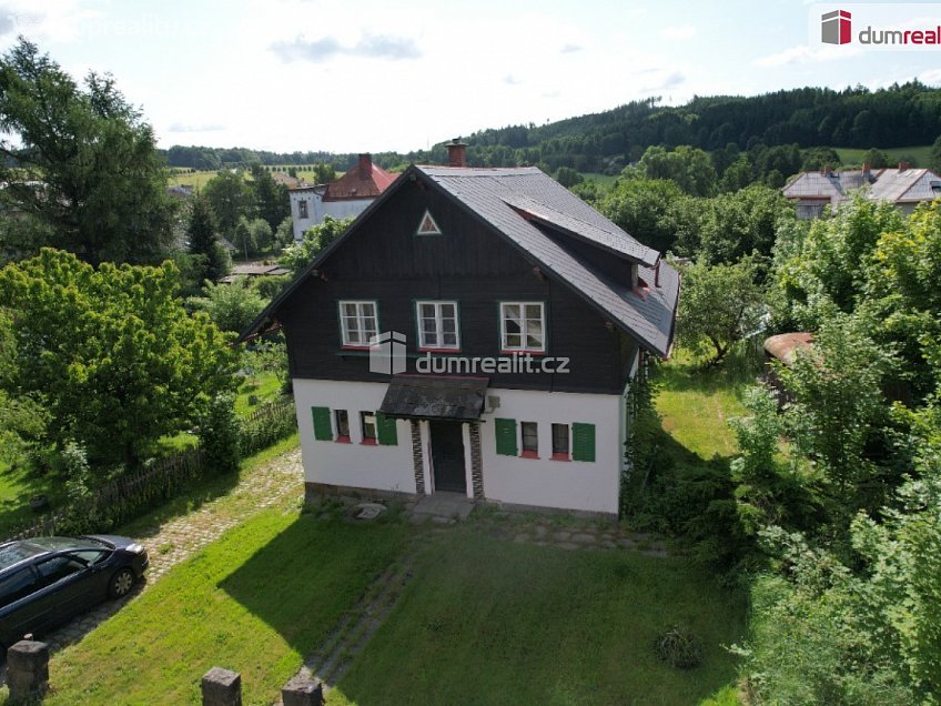 Prodej  vily 200 m^2 Lipová, Lipová 
