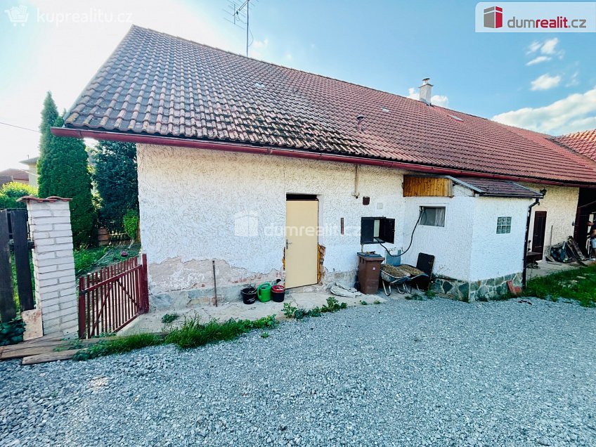 Prodej  rodinného domu 150 m^2 Bernartice, Bernartice 