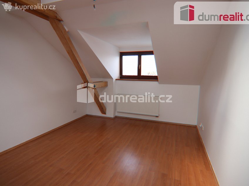 Pronájem bytu 2+kk 59 m^2 Dlouhá, Uherské Hradiště 