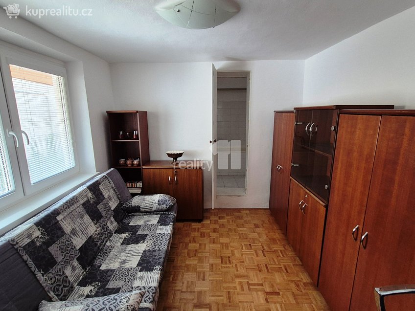 Prodej  rodinného domu 50 m^2 Tovární, Uherský Brod 