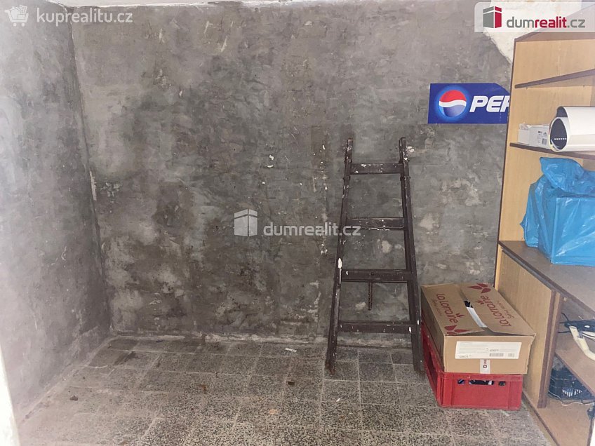 Prodej  obchodních prostor 130 m^2 Terezín, Terezín 