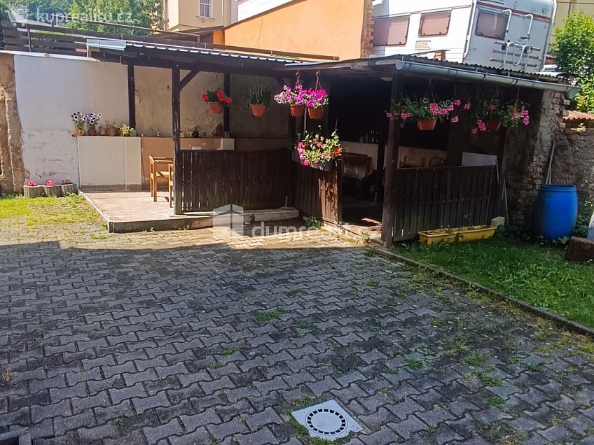 Pronájem bytu 1+1 44 m^2 Fibichova, Děčín 