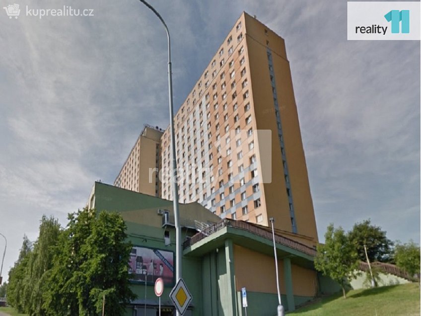 Pronájem bytu 2+kk 27 m^2 Štúrova, Praha 4 