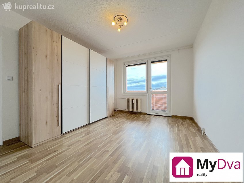 Pronájem bytu 3+1 74 m^2 Větrná, Znojmo 