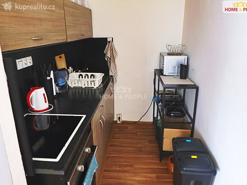 Pronájem bytu 2+kk 48 m^2 Bartákova, Brno 
