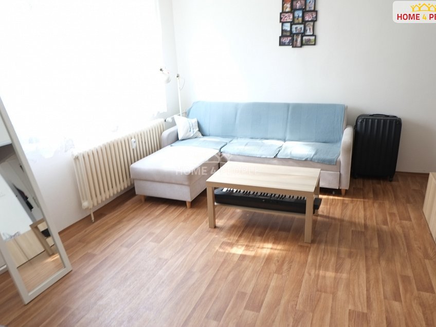 Pronájem bytu 2+kk 48 m^2 Bartákova, Brno 