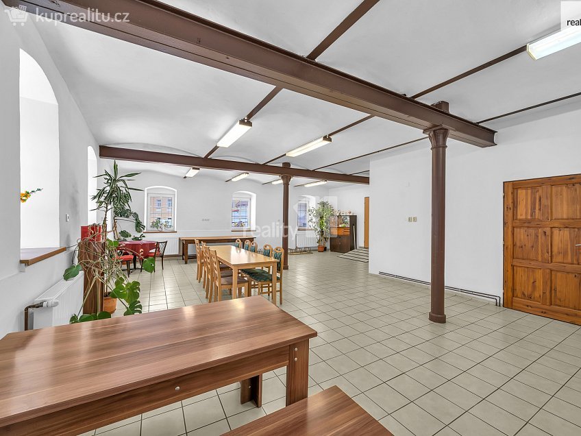 Prodej  ubytovacího zařízení 223 m^2 Chřibská, Chřibská 