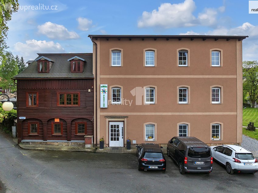 Prodej  ubytovacího zařízení 223 m^2 Chřibská, Chřibská 