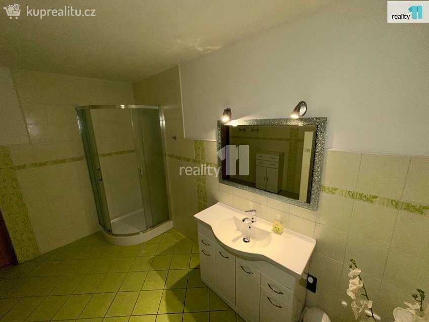 Prodej  ubytovacího zařízení 223 m^2 Chřibská, Chřibská 