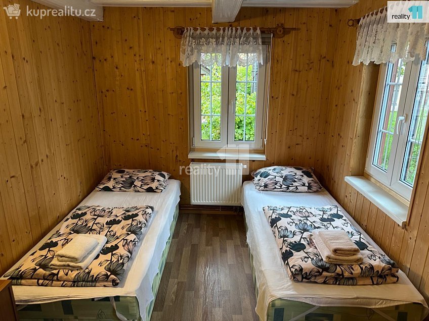 Prodej  ubytovacího zařízení 223 m^2 Chřibská, Chřibská 