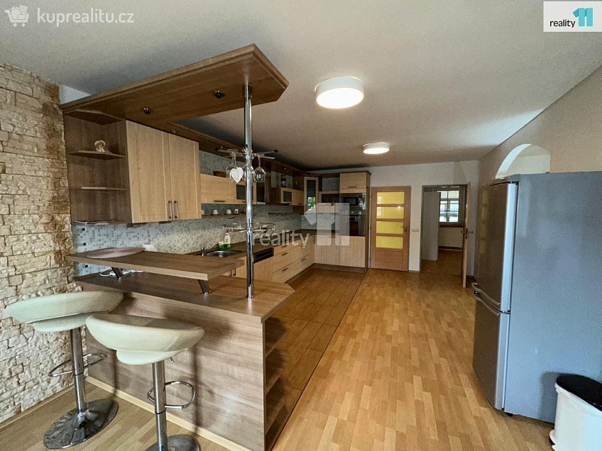 Prodej  ubytovacího zařízení 223 m^2 Chřibská, Chřibská 