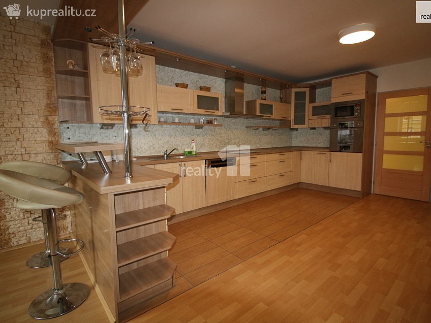 Prodej  ubytovacího zařízení 223 m^2 Chřibská, Chřibská 