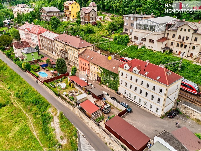 Prodej  rodinného domu 250 m^2 Labské nábř., Děčín 
