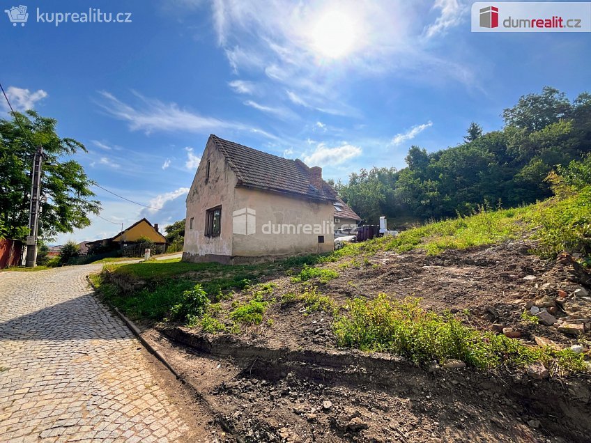 Prodej  stavebního pozemku 644 m^2 Pod Kopcem, Uherské Hradiště 