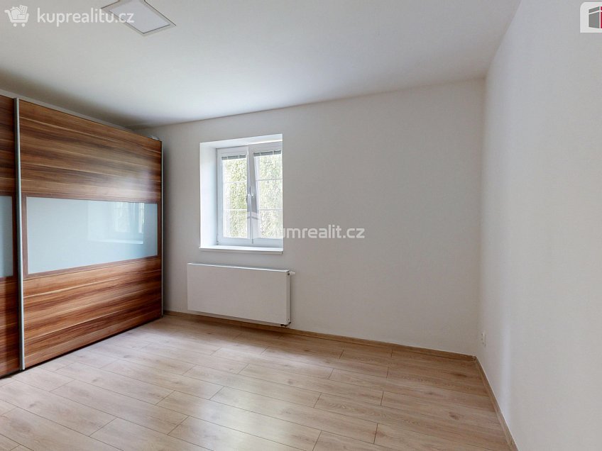 Pronájem bytu 3+1 77 m^2 Strossmayerova, Opava 