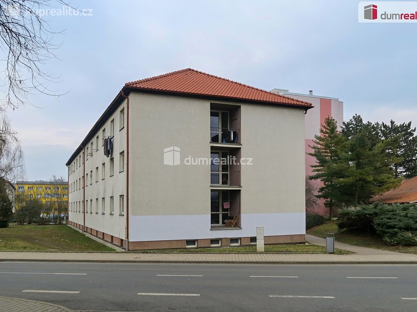 Pronájem bytu 1+1 30 m^2 Školní, Neratovice 
