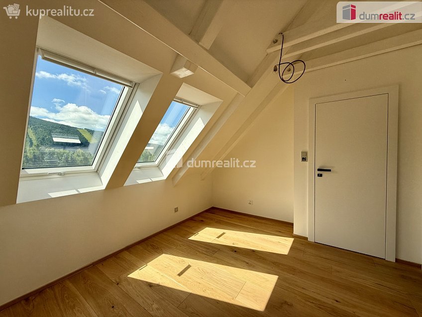 Prodej bytu 4+kk 105 m^2 Harrachov, Harrachov 