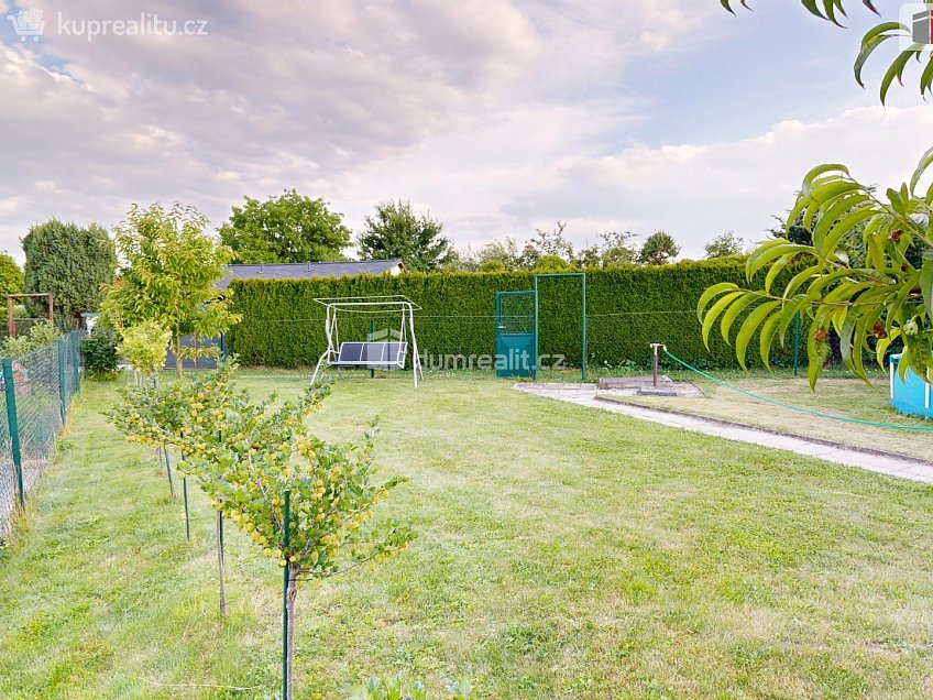 Prodej  zahrady 205 m^2 Stará silnice, Opava 