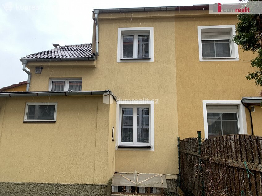 Prodej  rodinného domu 87 m^2 Hlavenecká, Praha 9 