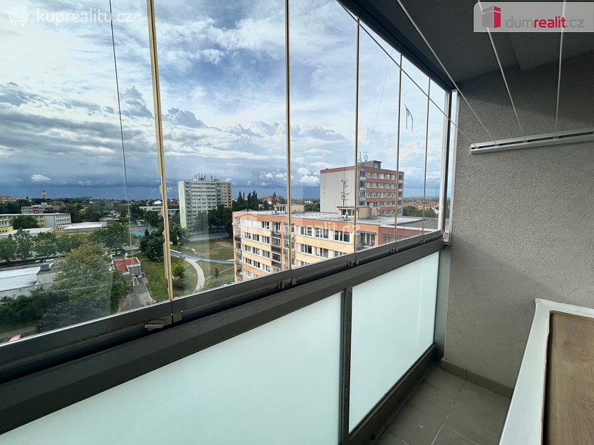 Prodej bytu 2+1 62 m^2 Čechovy sady, Kolín 