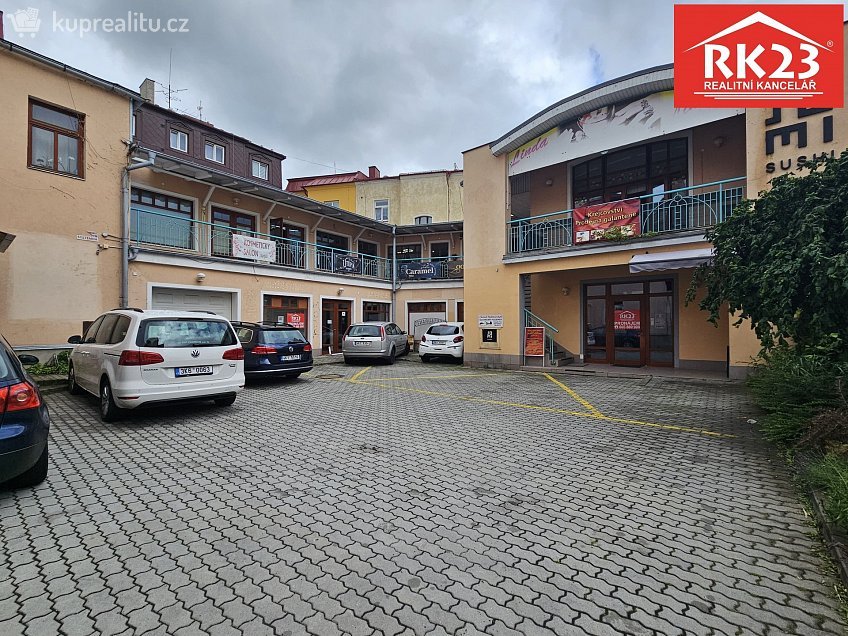 Pronájem  obchodních prostor 97 m^2 Hlavní třída 737, Mariánské Lázně 