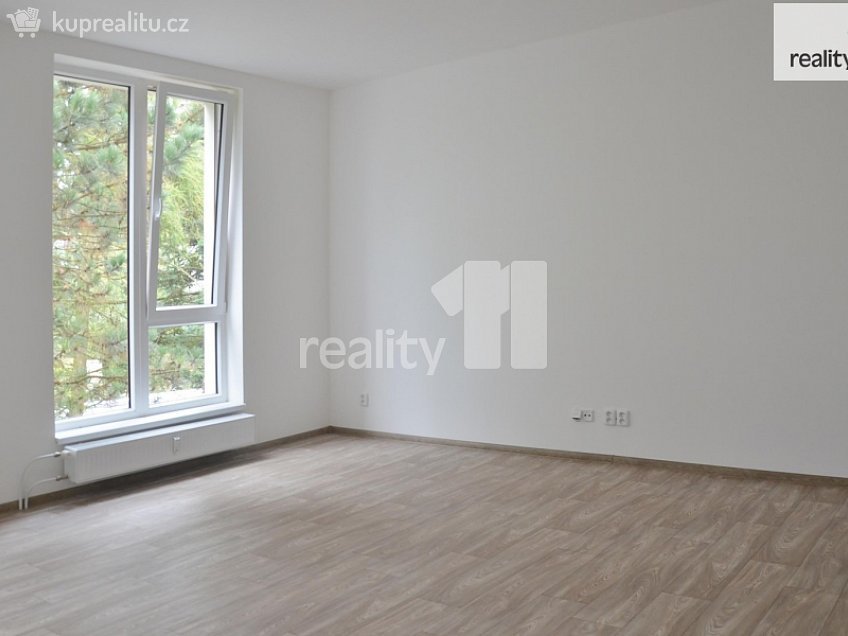Pronájem bytu 2+kk 64 m^2 Paní Zdislavy, Česká Lípa 