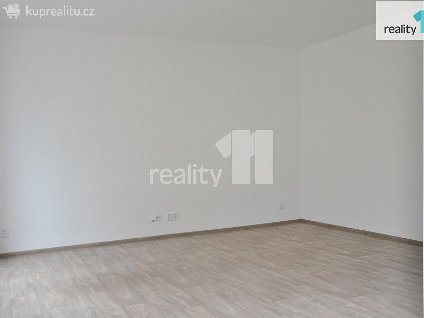 Pronájem bytu 2+kk 64 m^2 Paní Zdislavy, Česká Lípa 