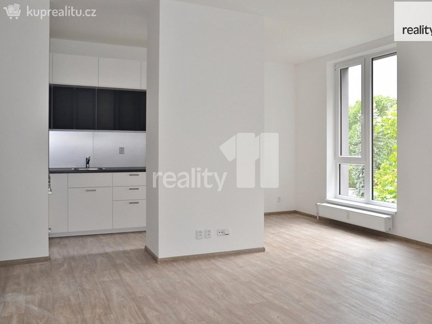 Pronájem bytu 2+kk 64 m^2 Paní Zdislavy, Česká Lípa 