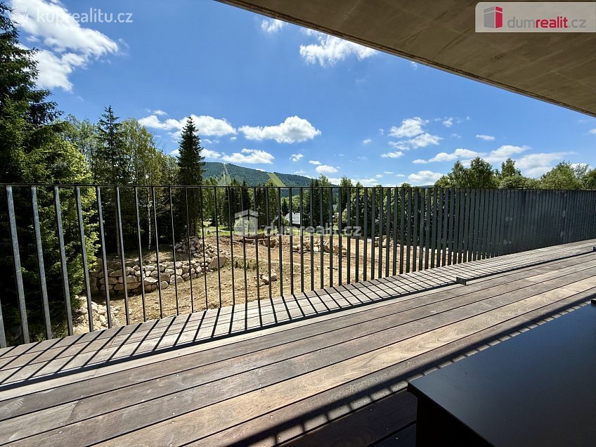 Prodej bytu 1+kk 31 m^2 Harrachov, Harrachov 