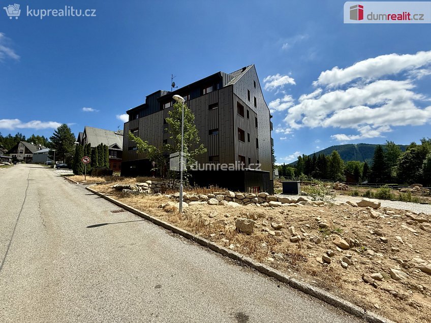 Prodej bytu 1+kk 31 m^2 Harrachov, Harrachov 