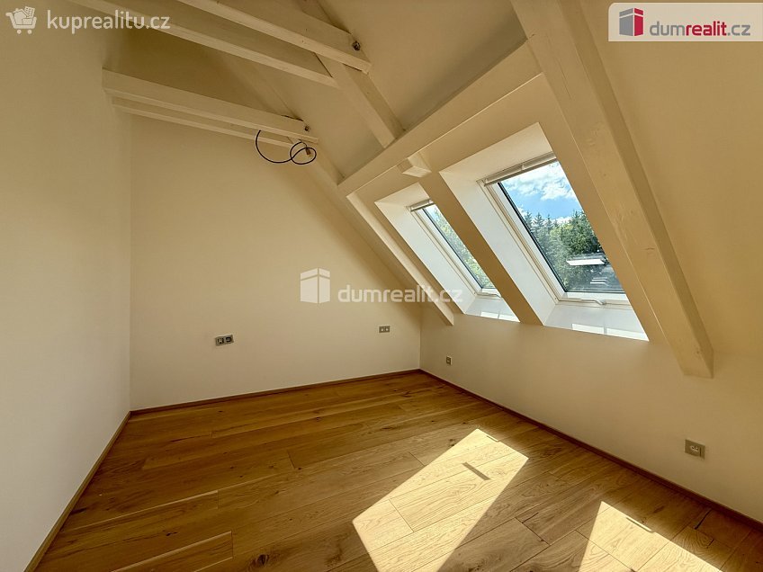 Prodej bytu 4+kk 105 m^2 Harrachov, Harrachov 