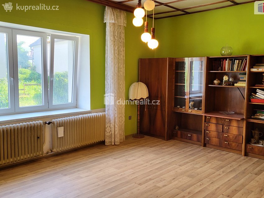 Prodej  komerční reality 1543 m^2 Obora, Obora 