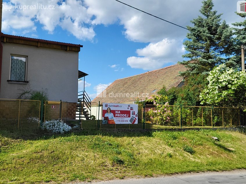 Prodej  komerční reality 1543 m^2 Obora, Obora 