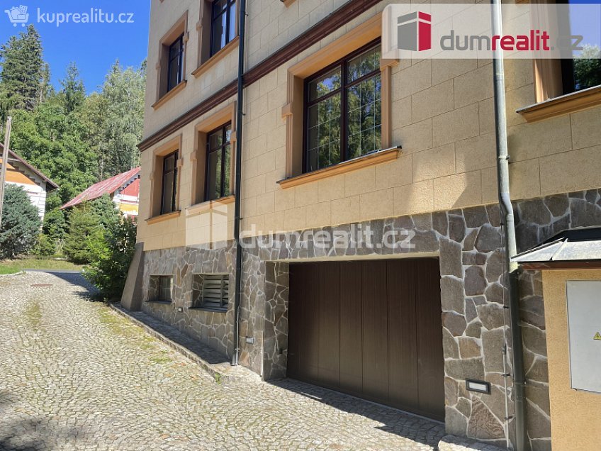 Prodej bytu 3+kk 116 m^2 Chopinova, Mariánské Lázně 