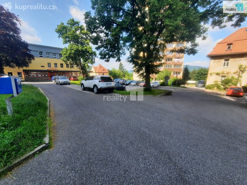 Pronájem bytu 1+kk 30 m^2 Svojsíkova, Nový Bor 