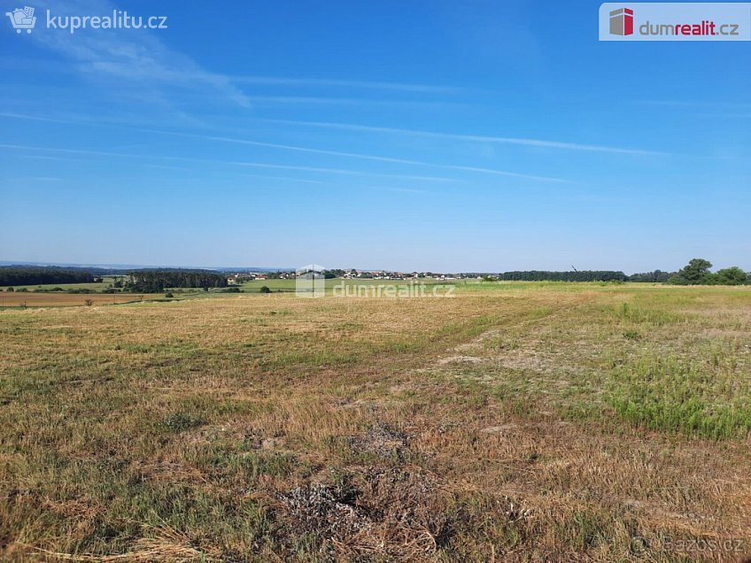 Prodej  stavebního pozemku 7007 m^2 Uhlířská Lhota, Uhlířská Lhota 