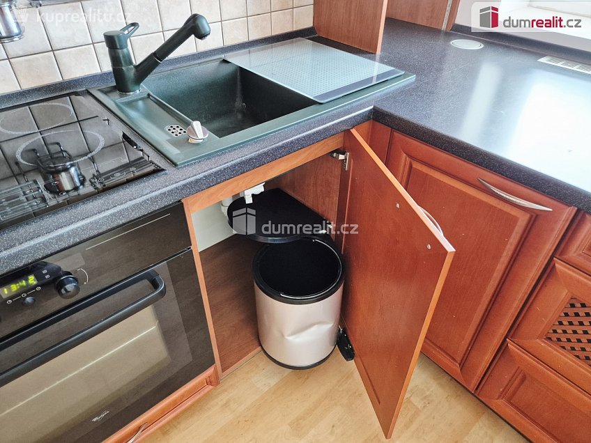 Prodej bytu 2+kk 47 m^2 Spojovací, České Budějovice 